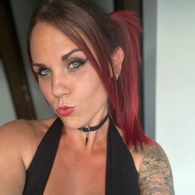 Ava Queen