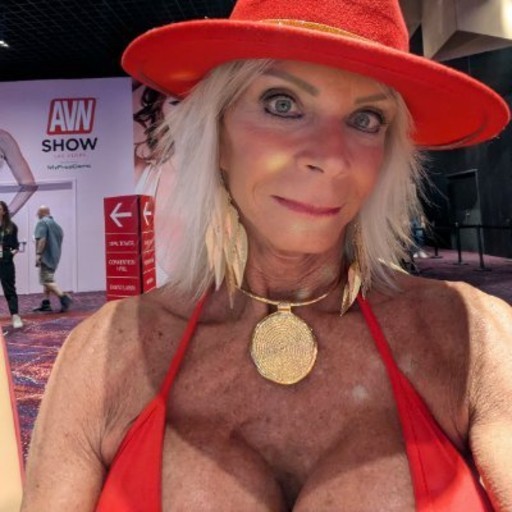 Summer Angel Lee
